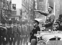 صور متنوعة لهتلر Hitler-car