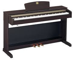 YAMAHA CLP-320