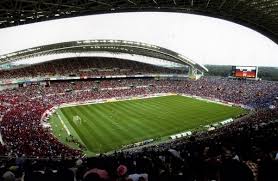 http://tbn3.google.com/images?q=tbn:9giDVB64XZo3fM:http://www.tr.emb-japan.go.jp/T_06/Spor_Eglence/Saitama_Stadium.jpg