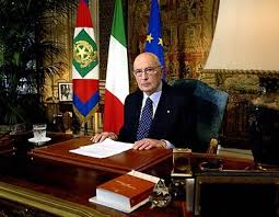 PresidenteNapolitano Signor presidente: SALVI ELUANA. Firma anche tu l’appello a Napolitano.