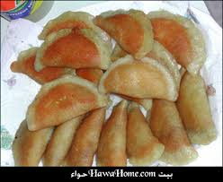 طريقة صنع القطايف بالصور هههههههه للي بحبو الحلو Qatayef