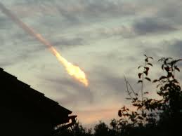 http://tbn3.google.com/images?q=tbn:NKincWYOhblxbM:http://www.obs-besancon.fr/Leonides/fireball_burnett_big.jpg