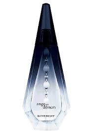 عطر هوت جيفنشي - O.701