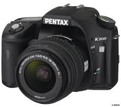 200802 02 Pentax K200D Black SLR Digital Camera Kit   $569 Shipped