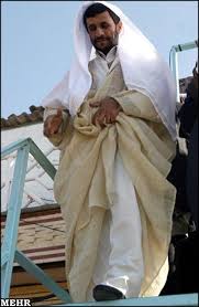 http://tbn3.google.com/images?q=tbn:_iFr7hvc3r1RrM:http://7mac.files.wordpress.com/2008/10/mahmoud.jpg