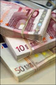 http://tbn3.google.com/images?q=tbn:_xdf4ge2H4O5wM:http://www.aictl.fr/images/article_Billets.jpg