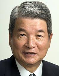 柳沢伯夫