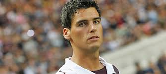 71954_BORDEAUX_GOURCUFF_200808.jpg