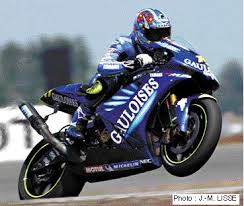 http://tbn3.google.com/images?q=tbn:7GfzcMPN85EuSM:http://www.automotoconso.com/leblog/IMG/F1VSMotoGP/moto_gp_acceleration.jpg