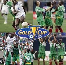 http://tbn3.google.com/images?q=tbn:9ZZXq7WEcp5kJM:http://www.parlonsfoot.com/album/20070416/gold_cup_2007_la_guadeloupe.jpg