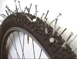 Cómo arreglar un pinchazo de bicicleta